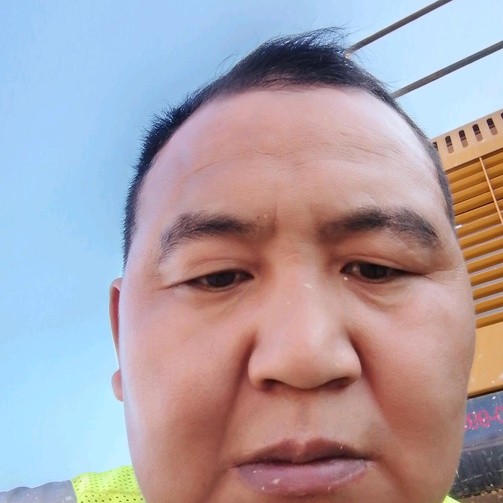 马德培