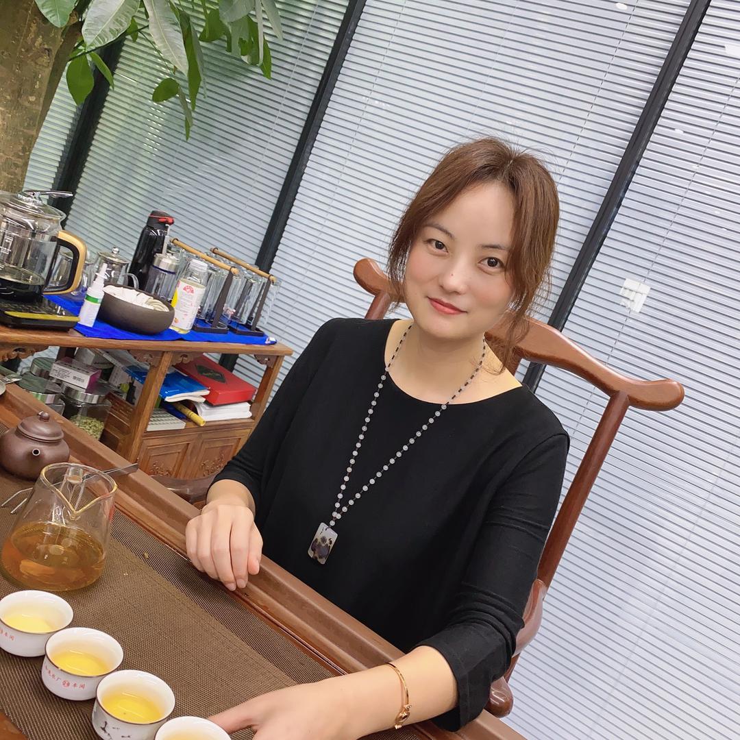 品韩惠牛仔裤工厂霞姐