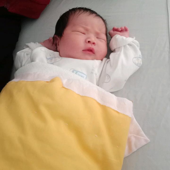 像小姑娘的小男子汉