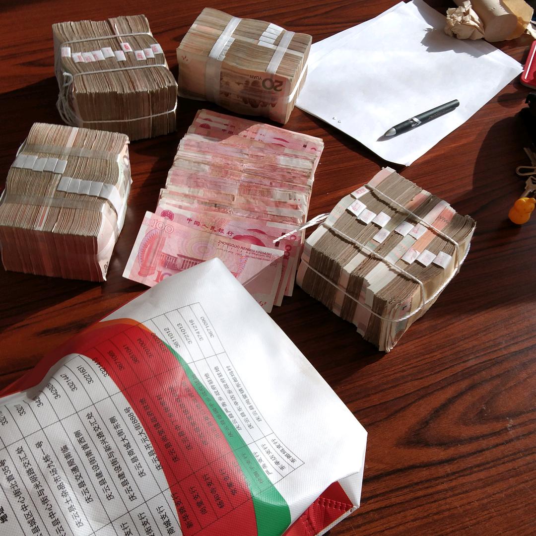 卖水果的小哥哥