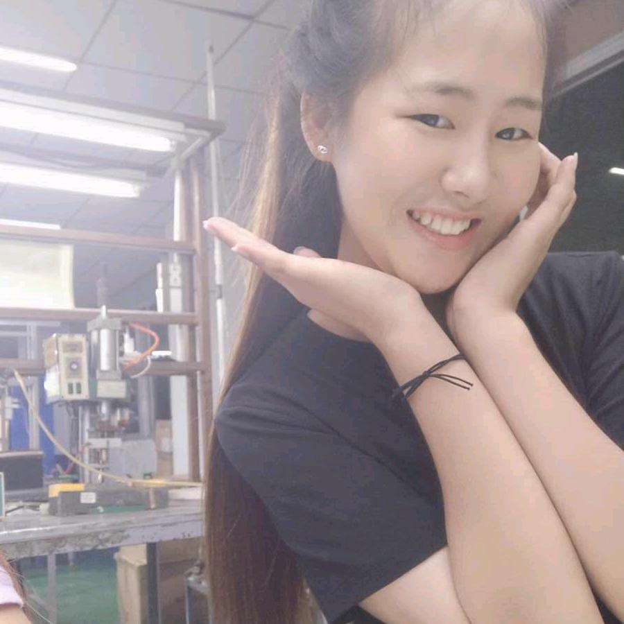 萱👨‍👩‍👧‍👦