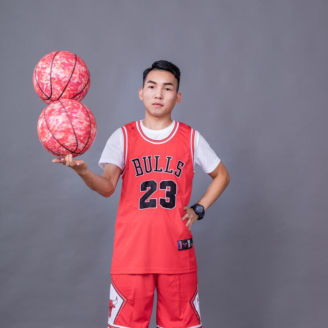 星光服饰-梁铭光