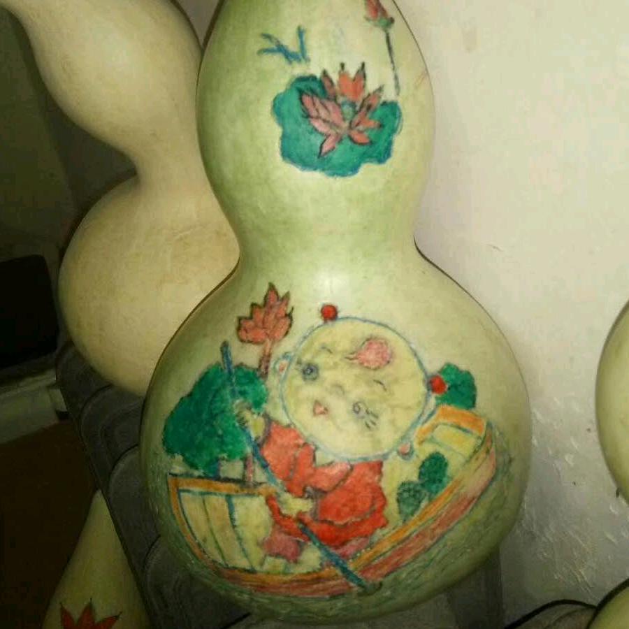 雄鹰展翅