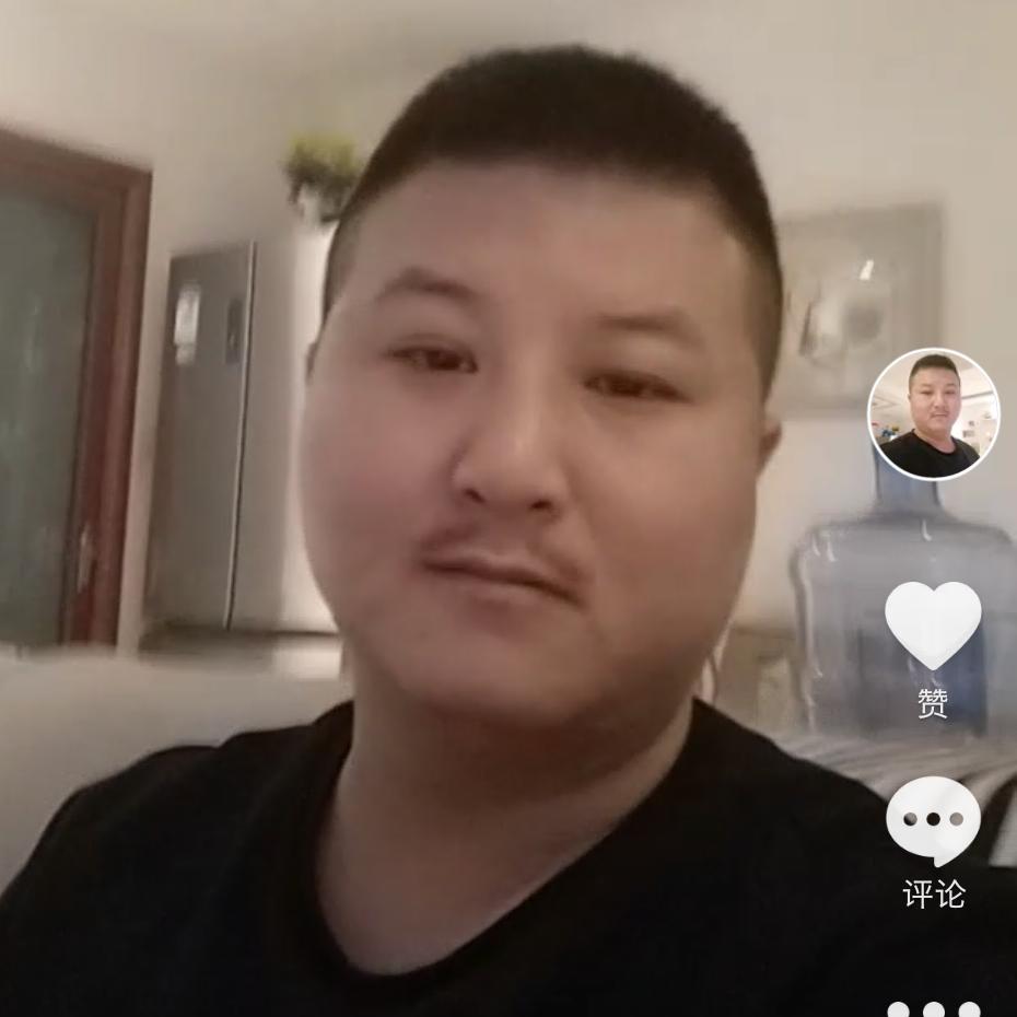 穆林波，二手挖机出租销售