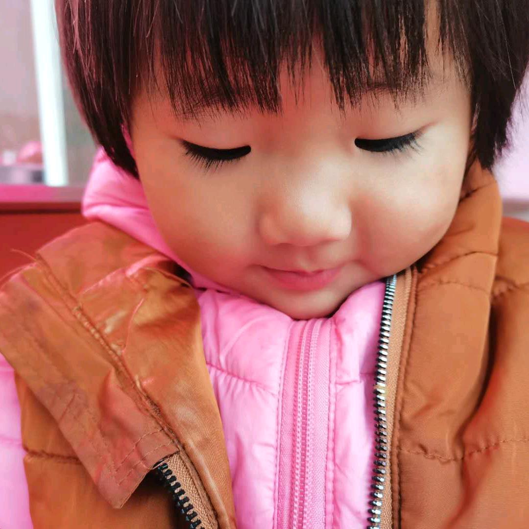 亚潆雪辉