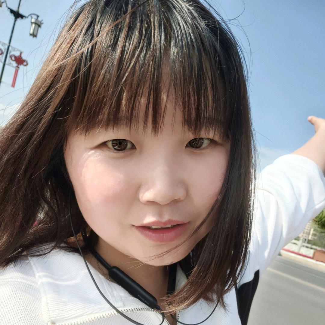 单翅膀的女孩