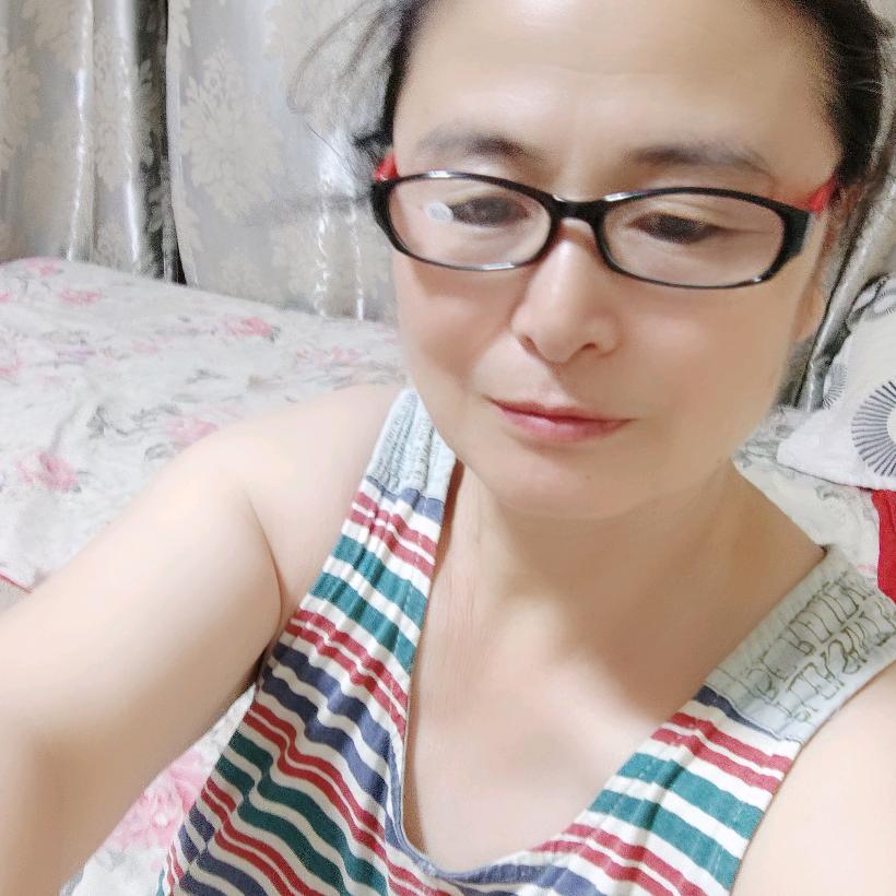 用户9158136329753黄春英