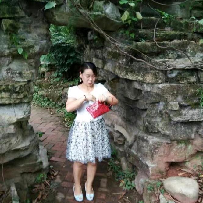 笨鼠🐭一只🌹🌹