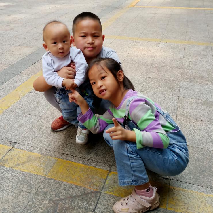 工地小何姐姐