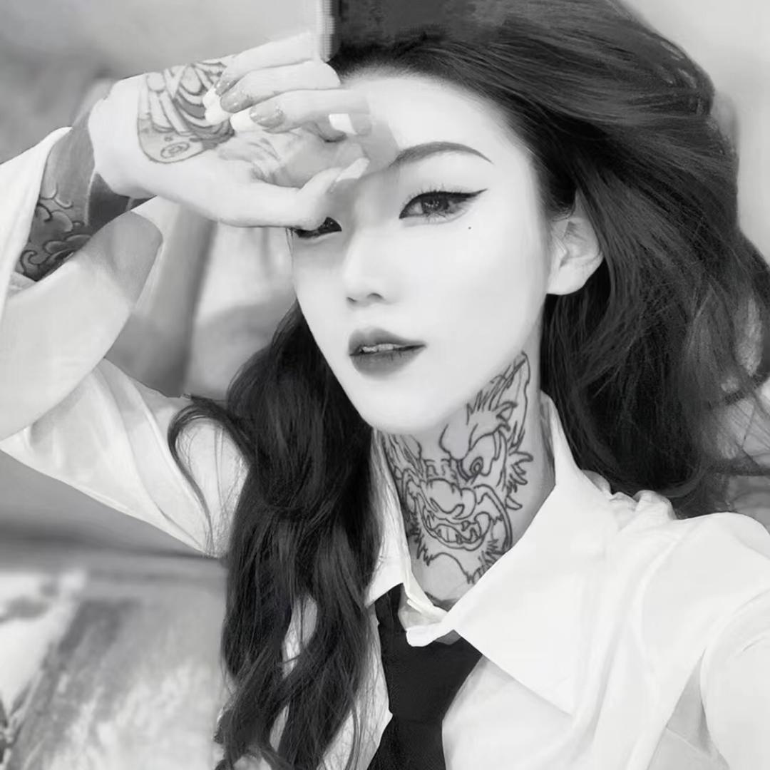 纹脸九蛇⚜️阿轲