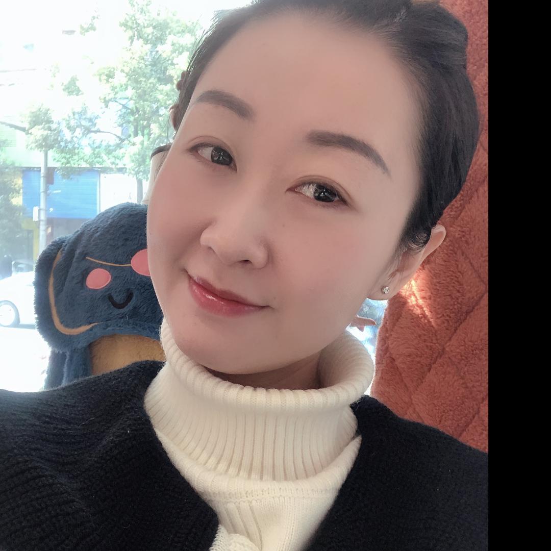 华容芬腾内衣（荷花市场店）黄渝