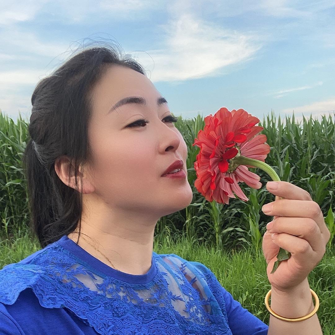 红艳的乡村生活