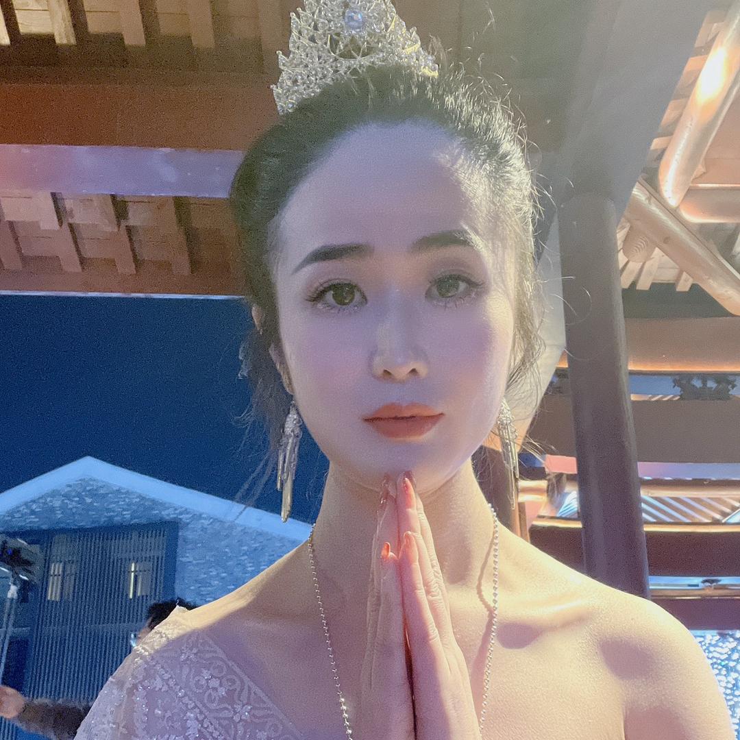 平原新区眉型设计阳阳