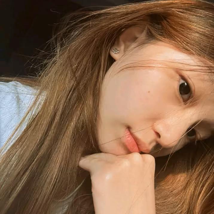 爱吃香菜^