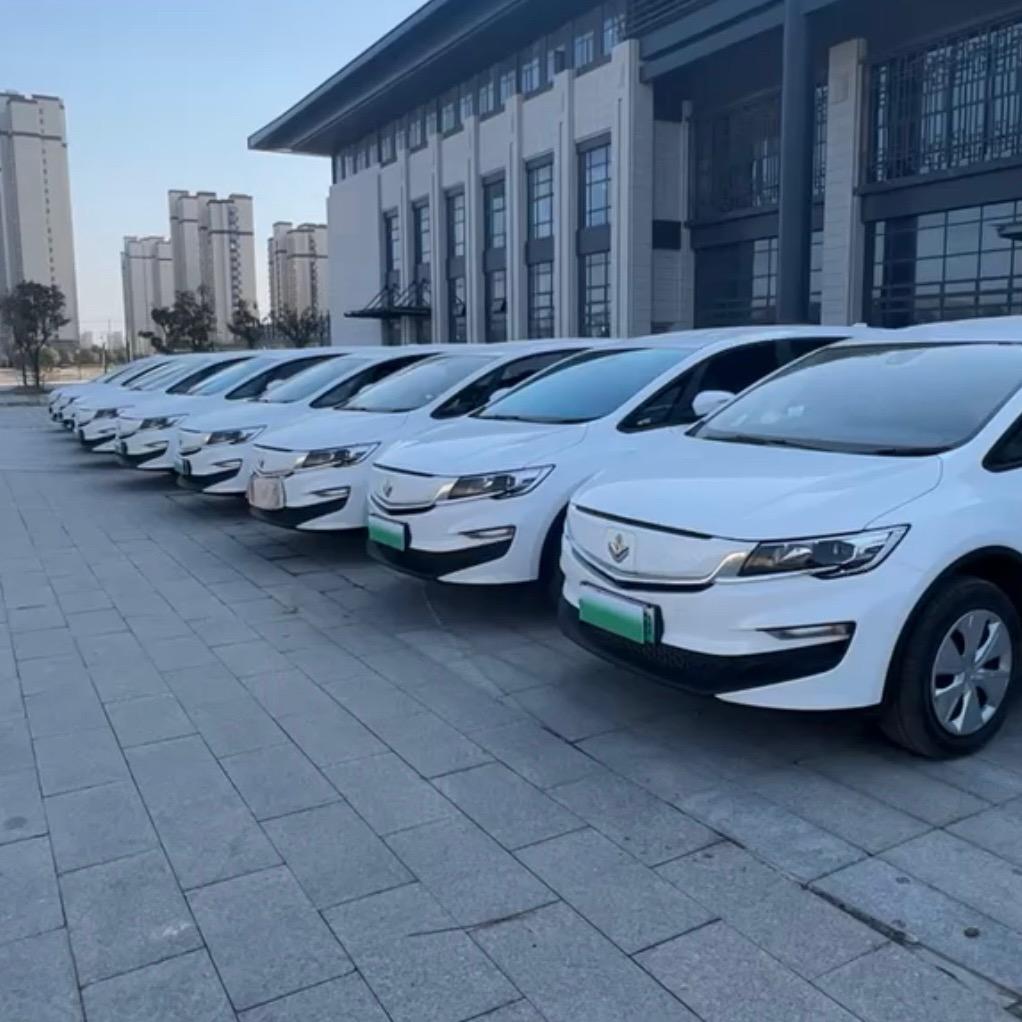 泰安往返济南专线