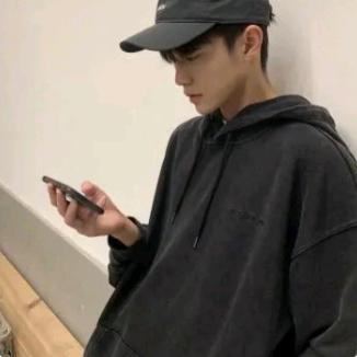 李小州【乘风破浪】