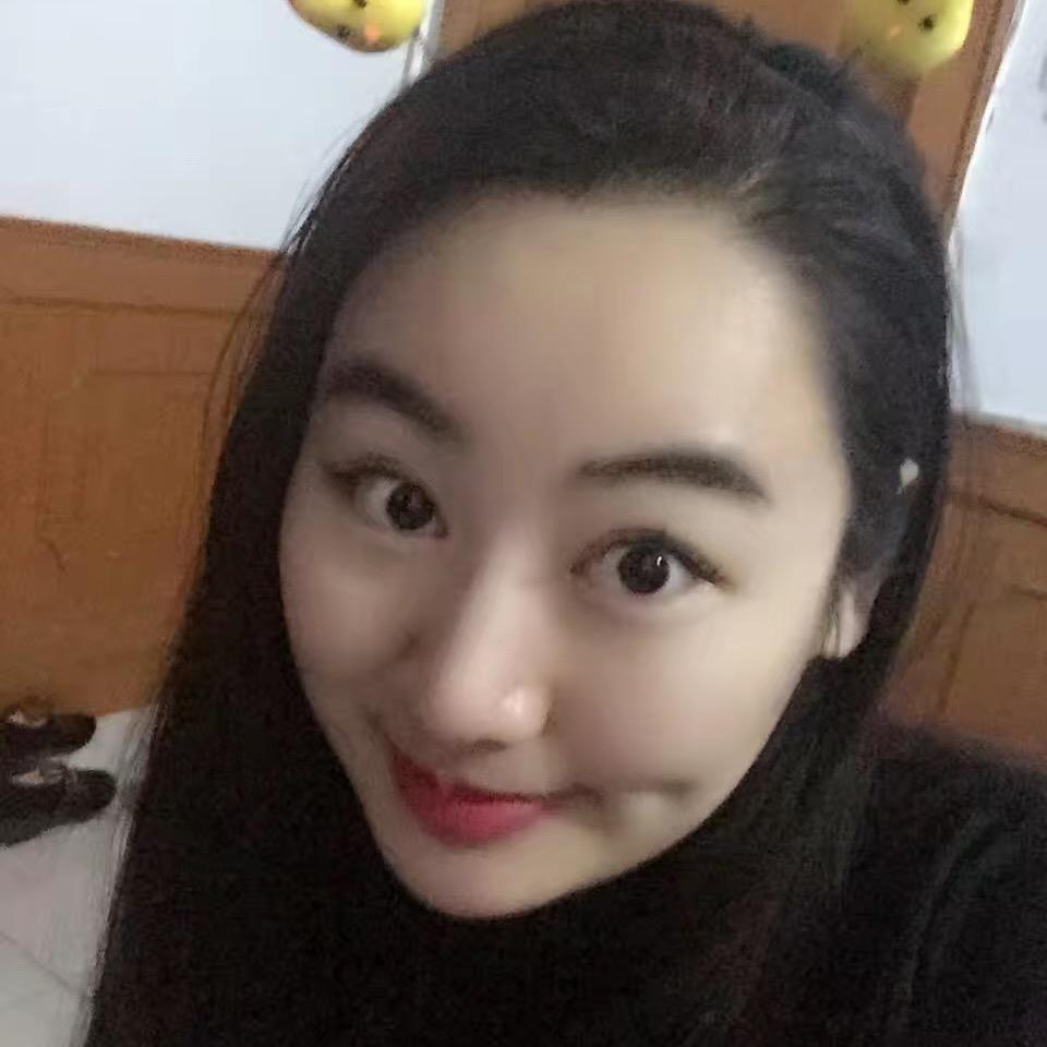 是个胖妮子