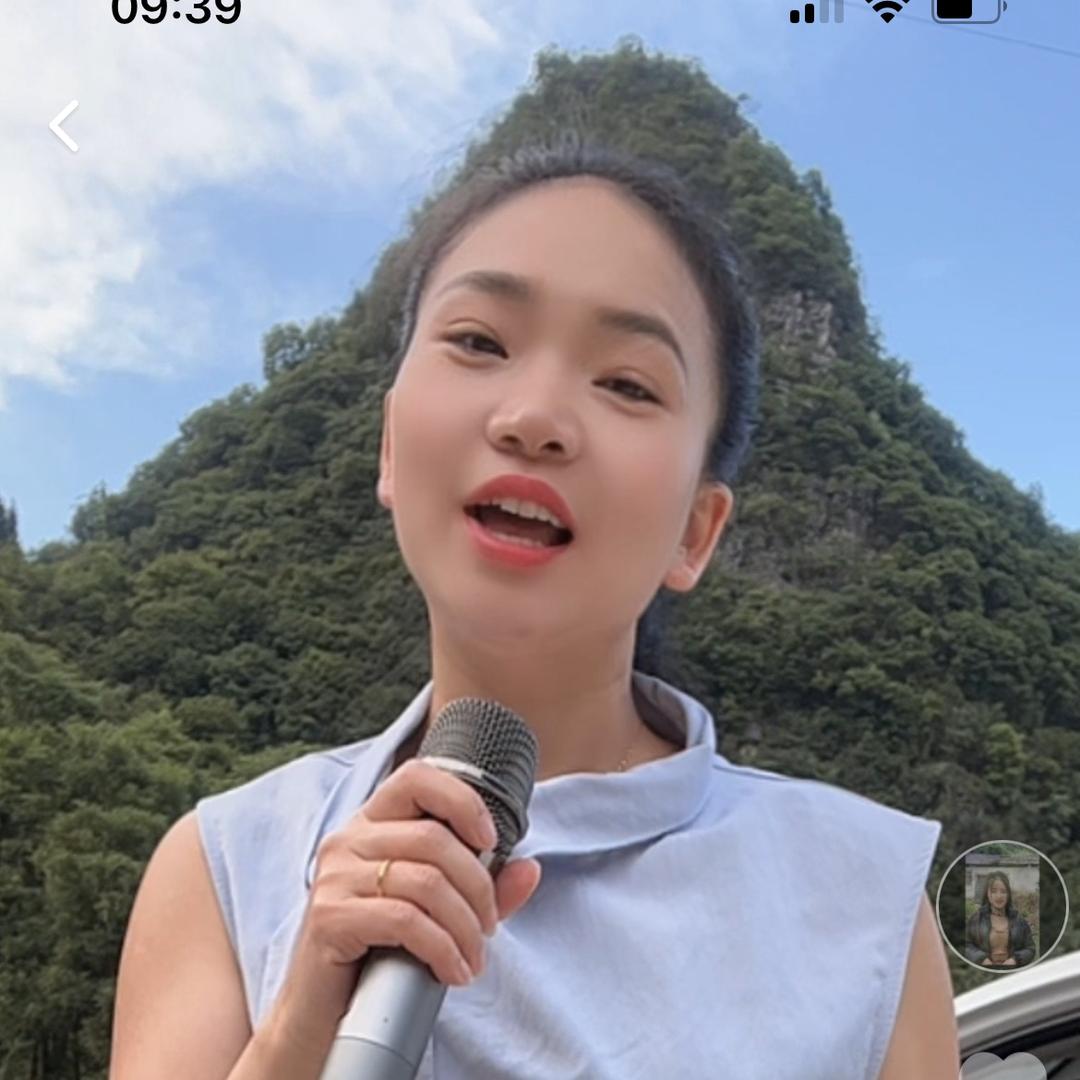 菊菊《户外唱歌》