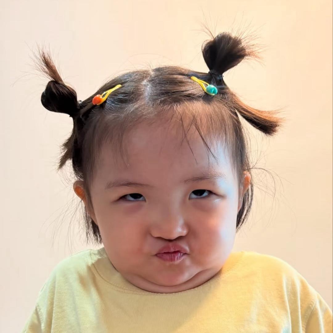 大饼脸拍死暴脾气