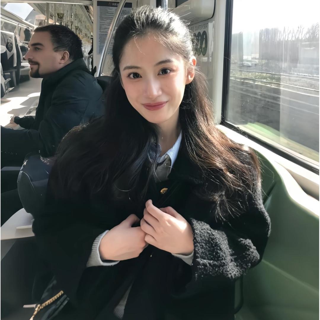 沐颜 小白牙
