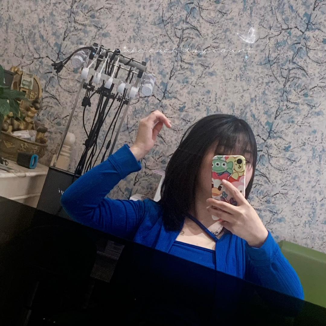 👩🏼掌中宝🫶🏻👑