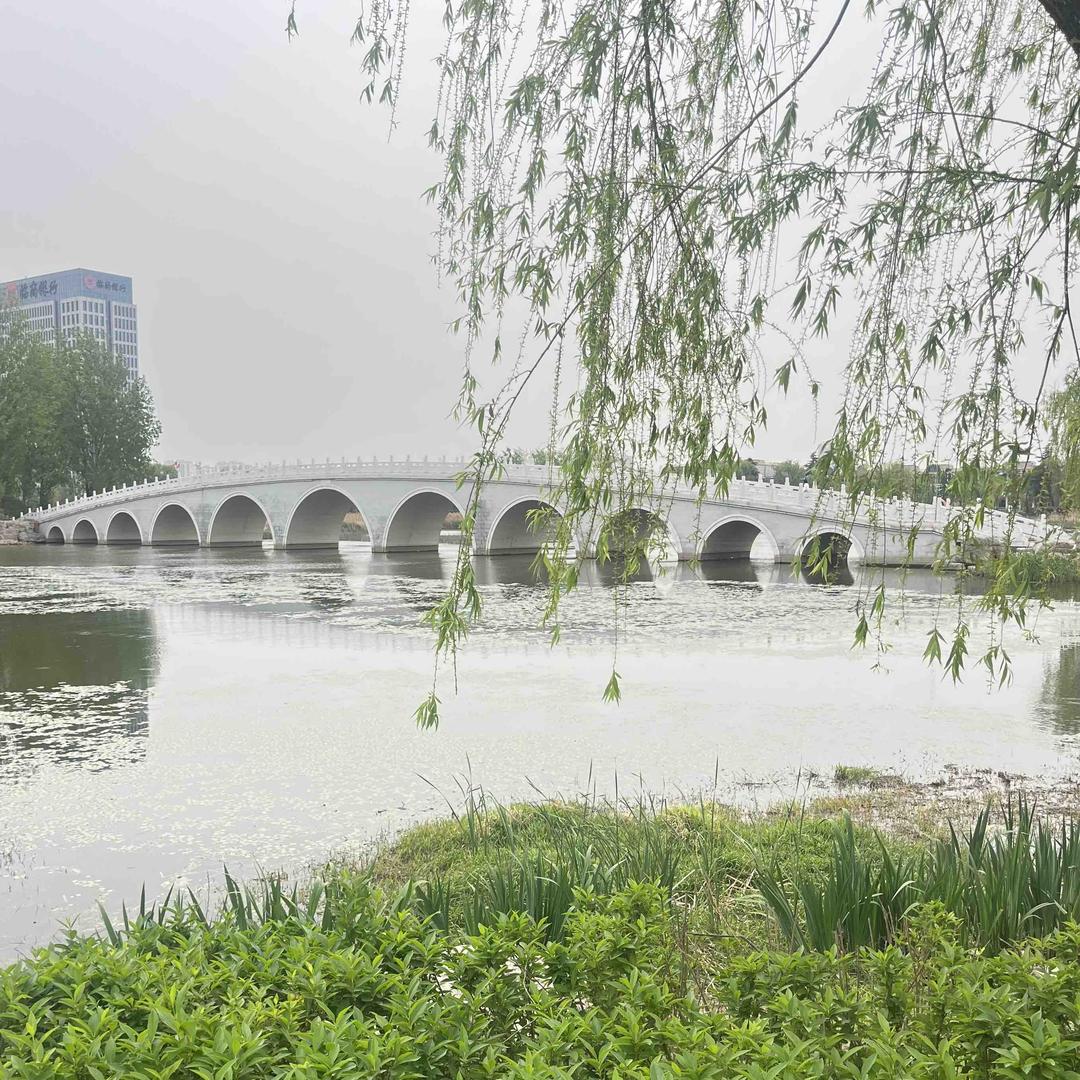 风景旧曾谙