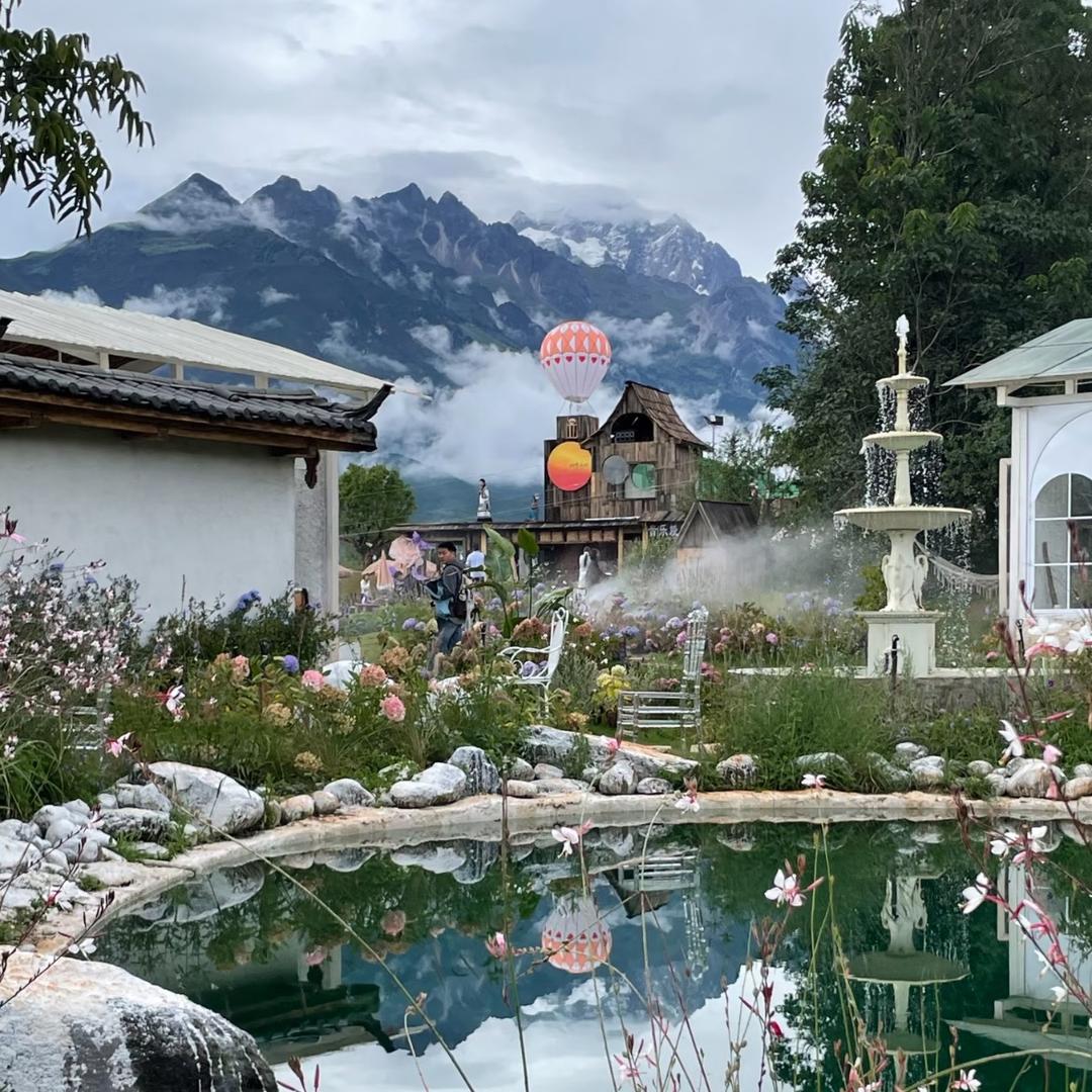 “四季予你”南法花园