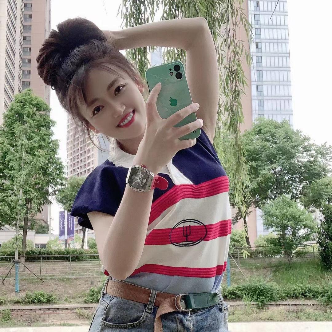 爱唱歌的小妹