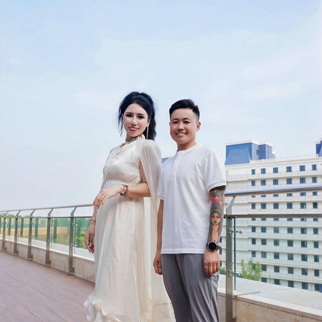 短发准妈妈平平