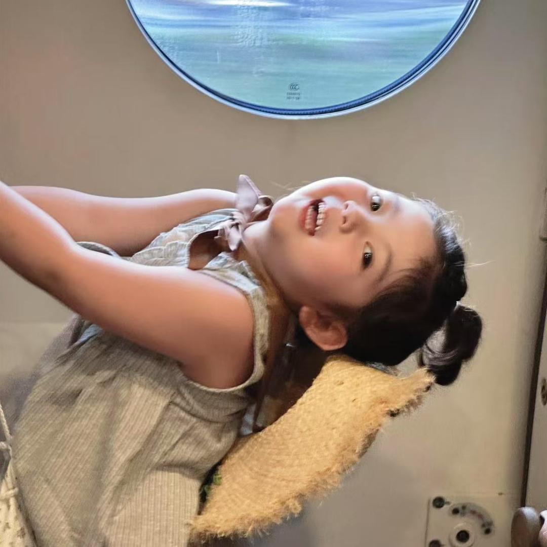 百变小胡卖电缆