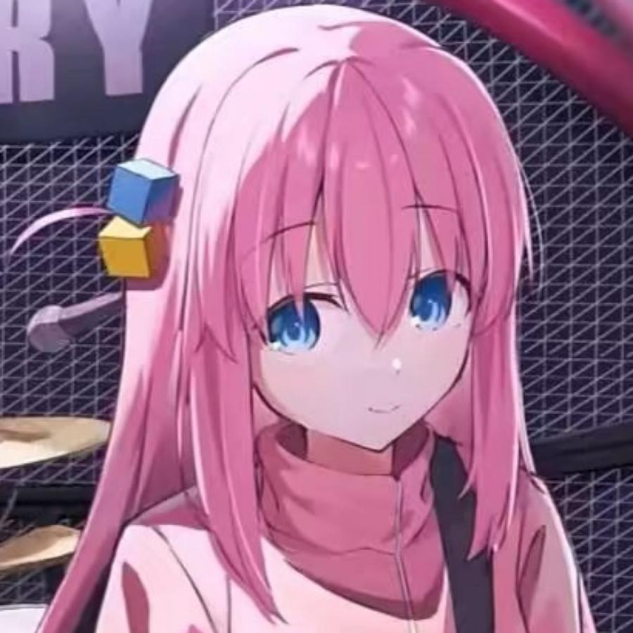 ꒦ິ^꒦ິ