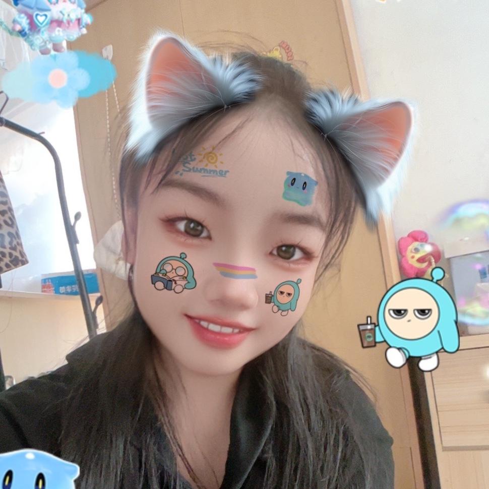 桃子吃吃