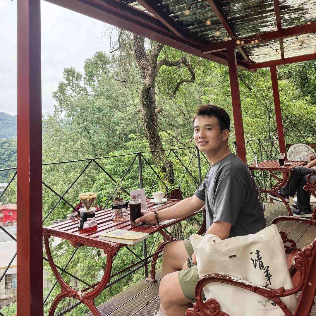 远山的雨薇