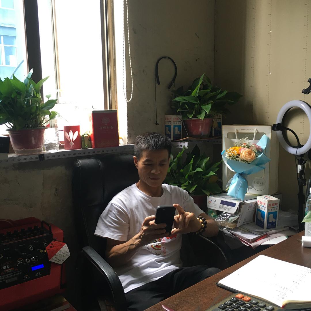 爱唱歌的林哥