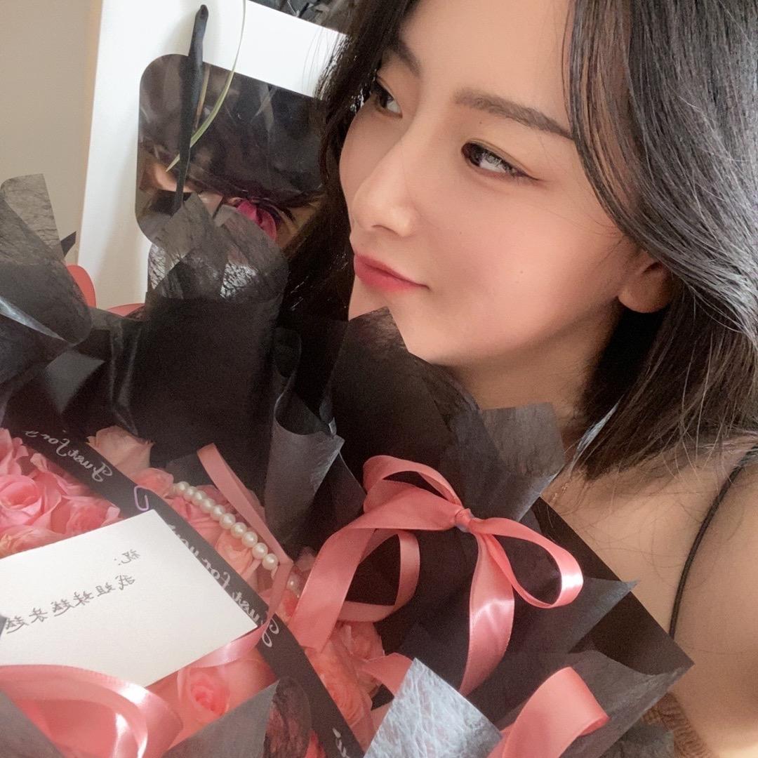 小刘小刘下雨不愁