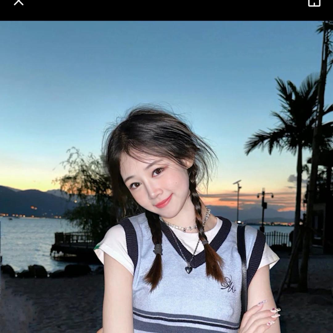 小团子爱吃喝玩乐
