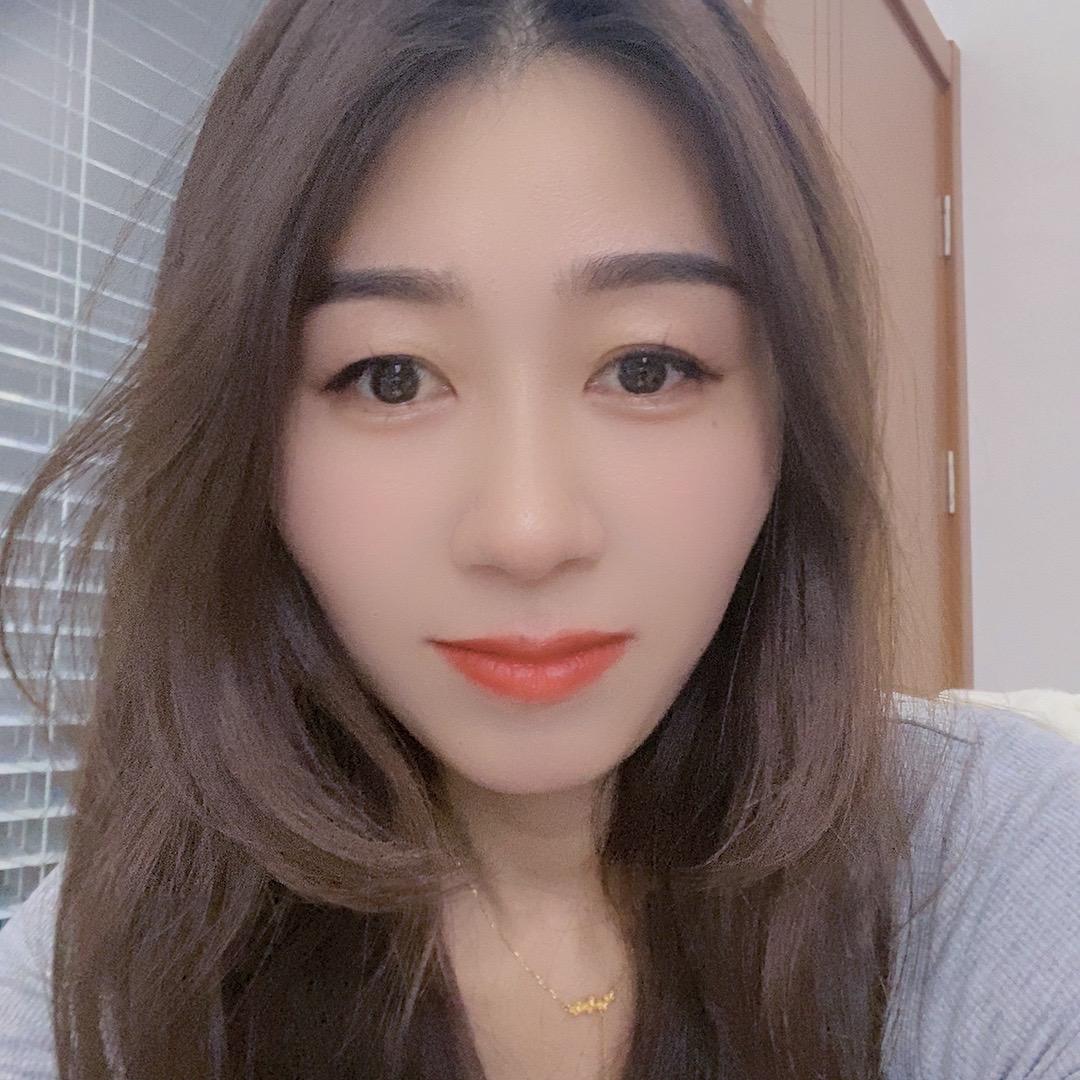 做推广的小姐姐
