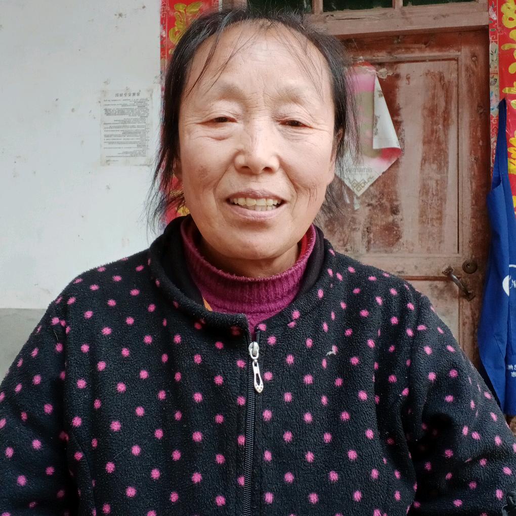 景秀英
