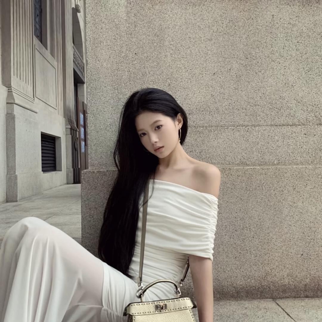 阿呆.