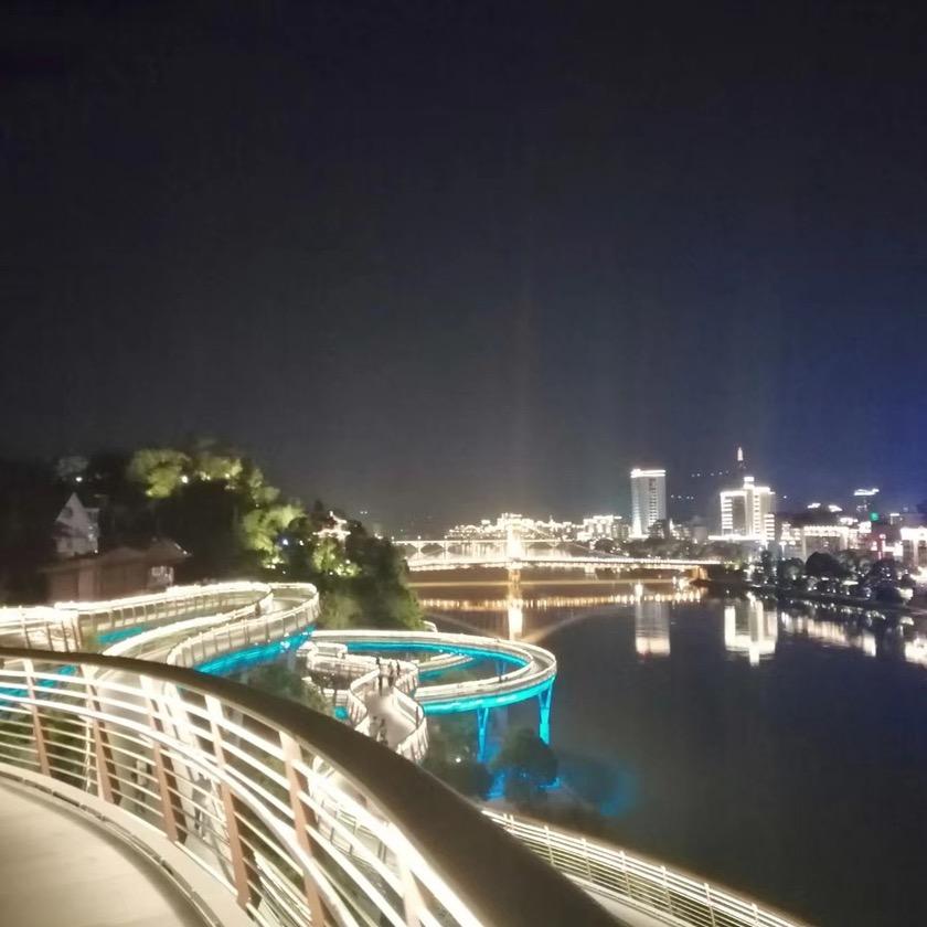 🌈昨天都已随风远走