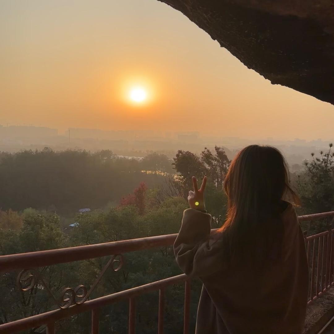 太阳合金潮玩