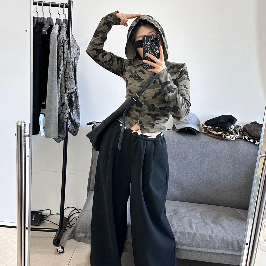 蛋卷卷女装店