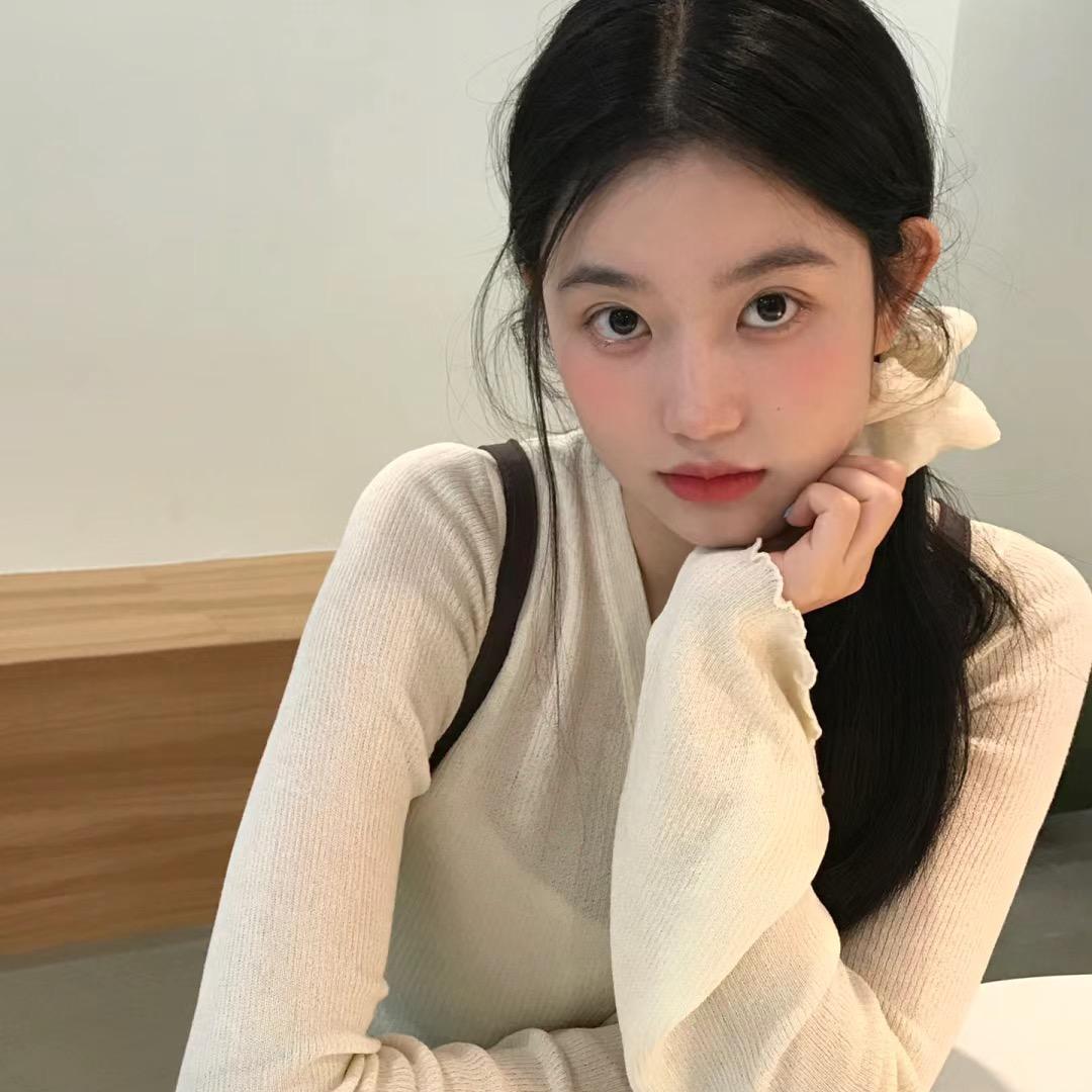 🍊小橘子爱看书