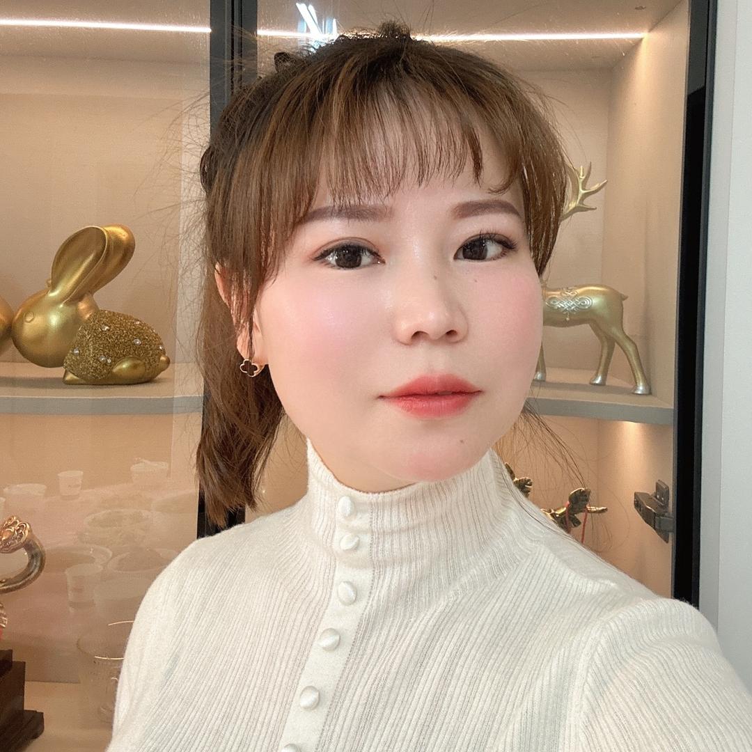 成都小龙女说房