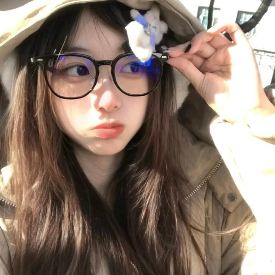 草莓奶昔😍