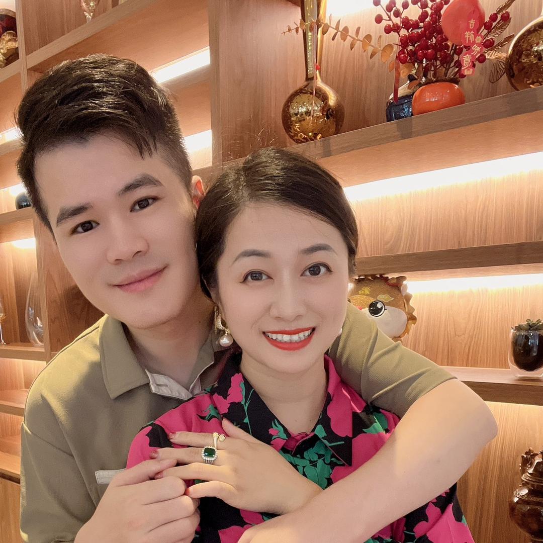 刘娟夫妇生活号