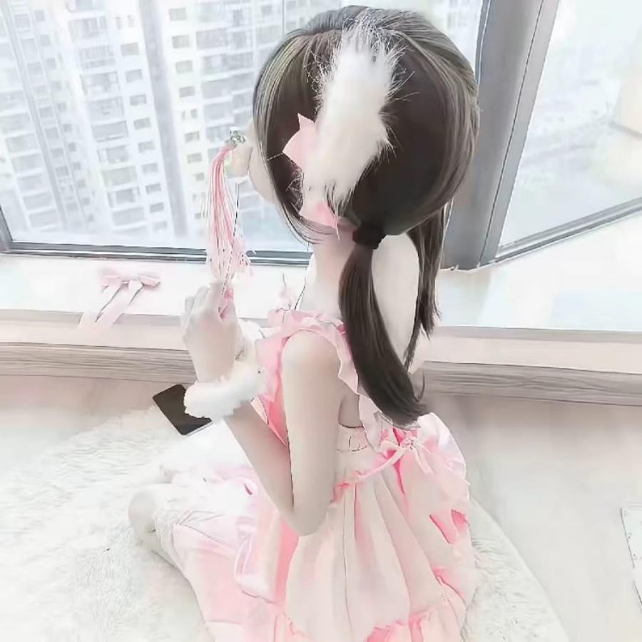 欣