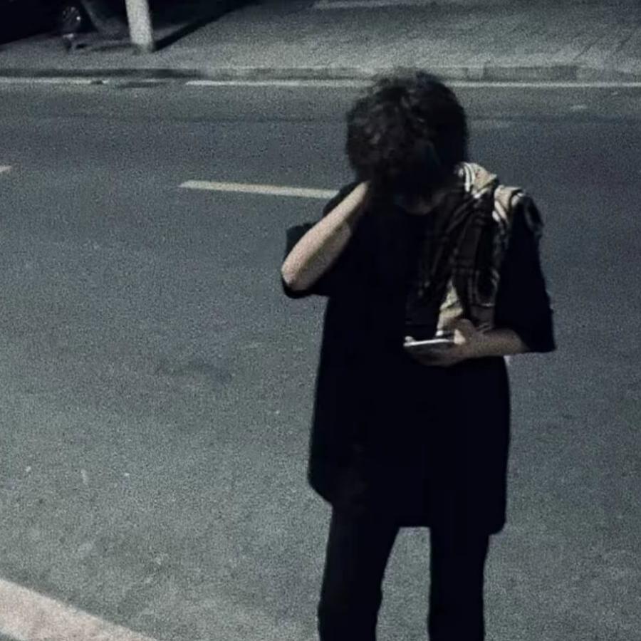 混情💫头像