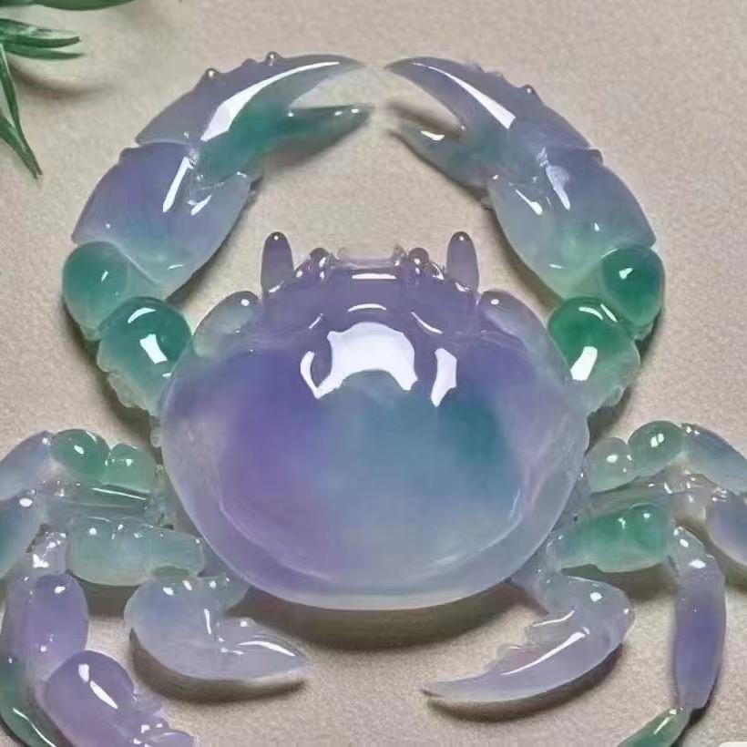 蓝沁翡翠