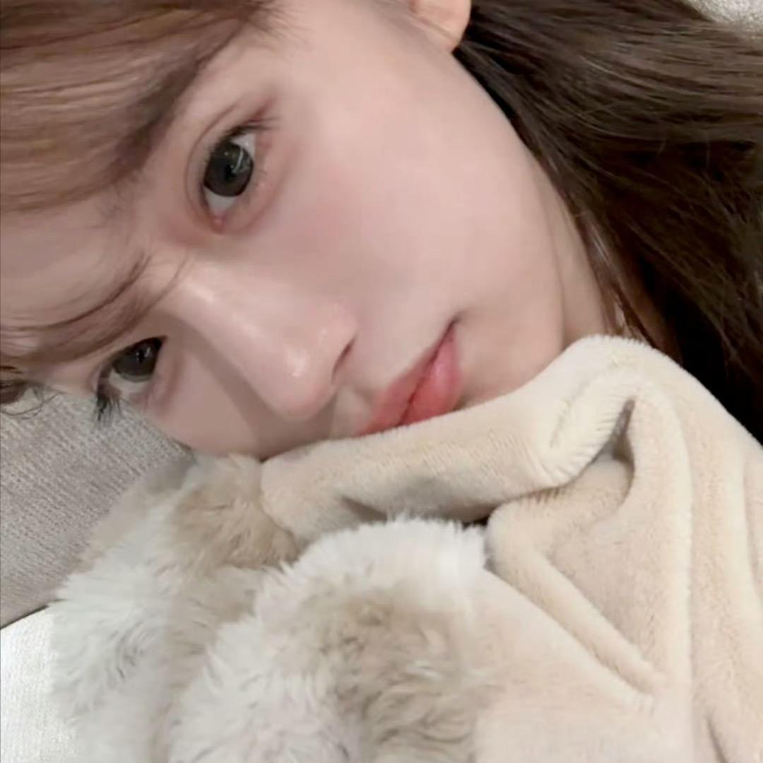 小柚yumi
